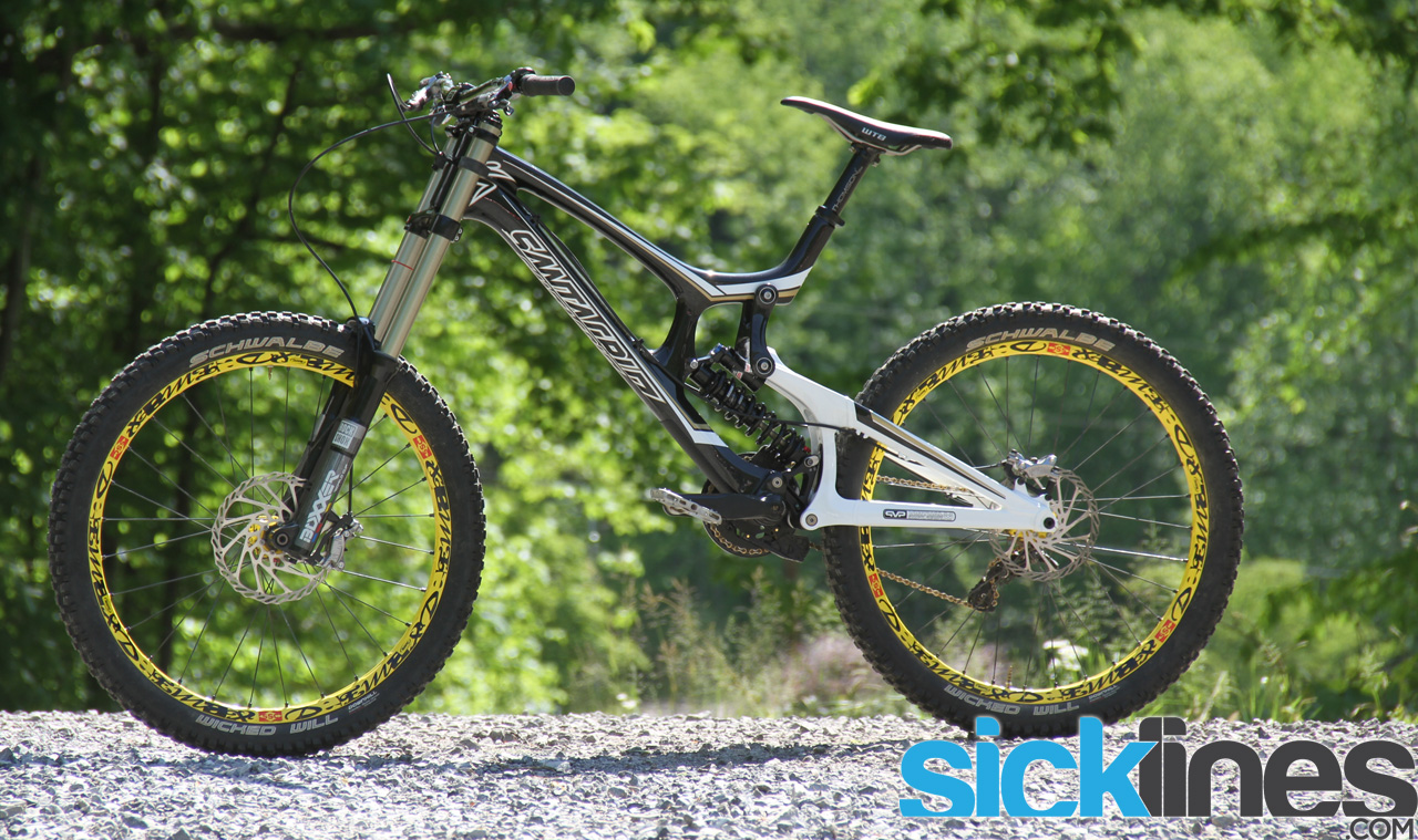 santa cruz v10 2012